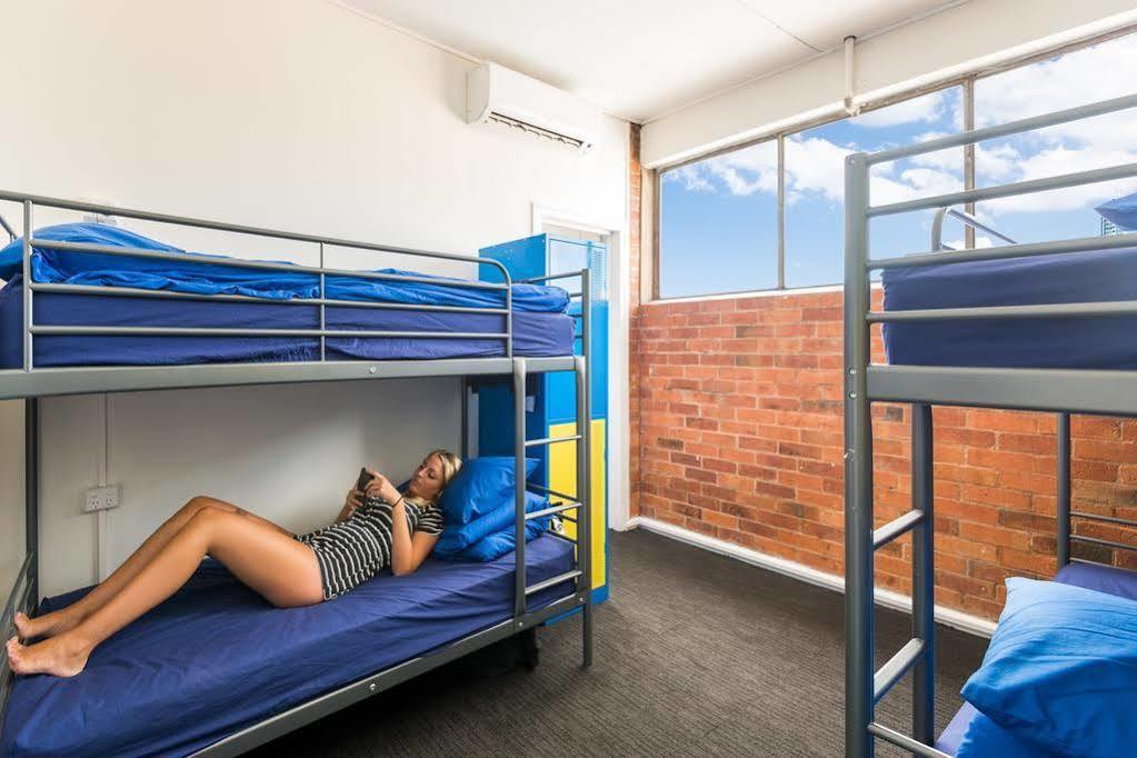 Summer House Melbourne Backpackers Eksteriør billede