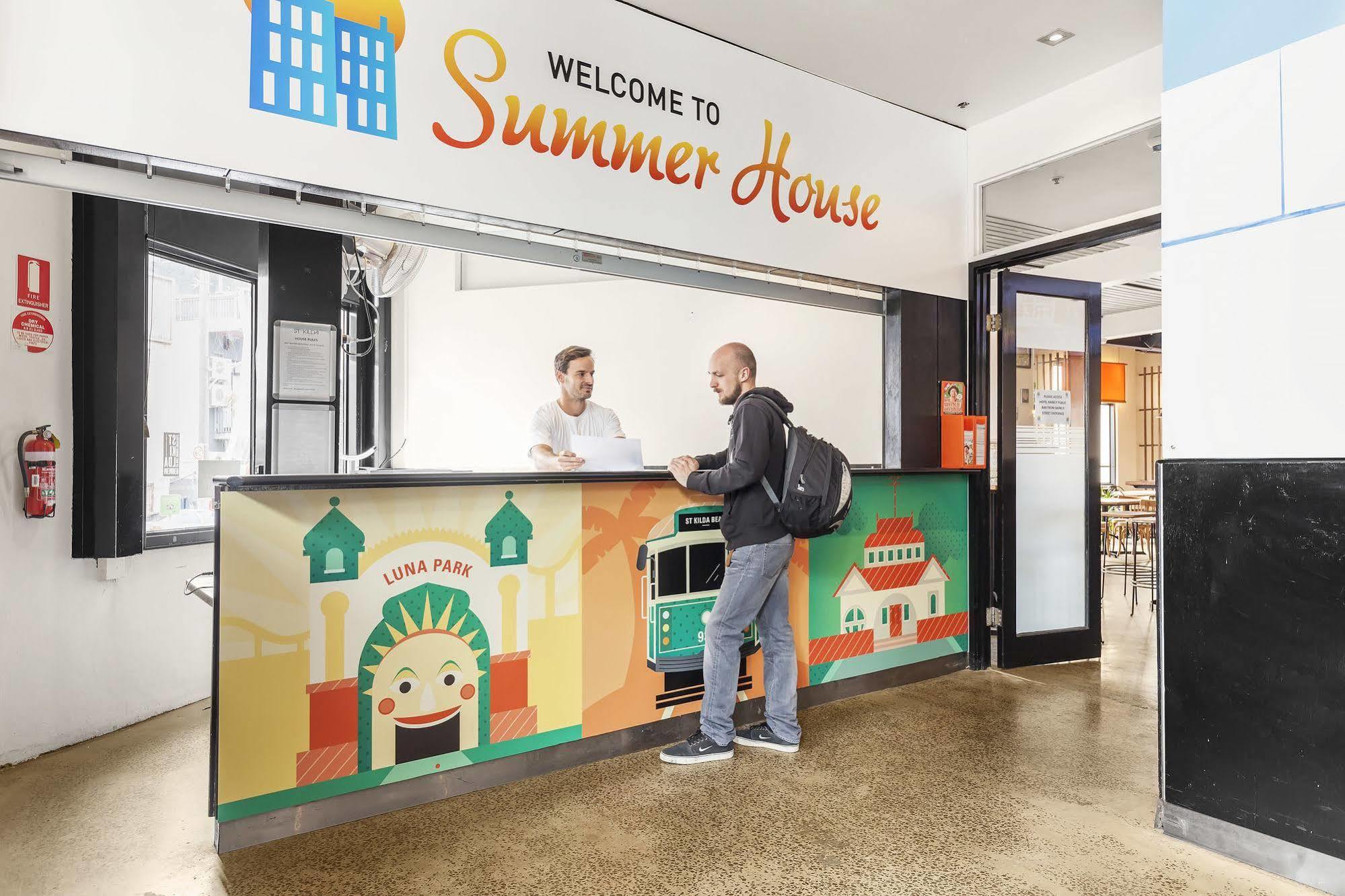 Summer House Melbourne Backpackers Eksteriør billede