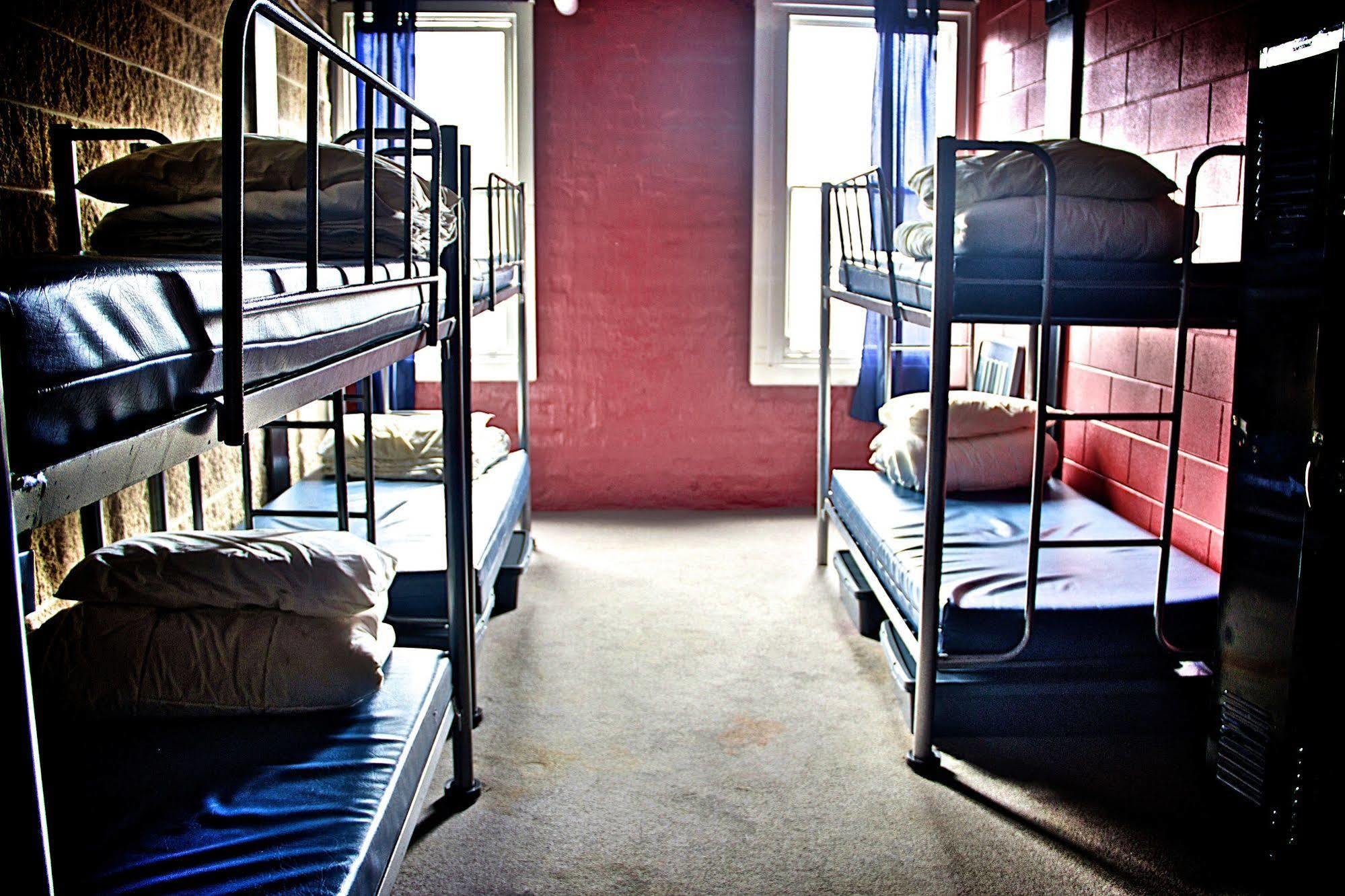 Summer House Melbourne Backpackers Eksteriør billede